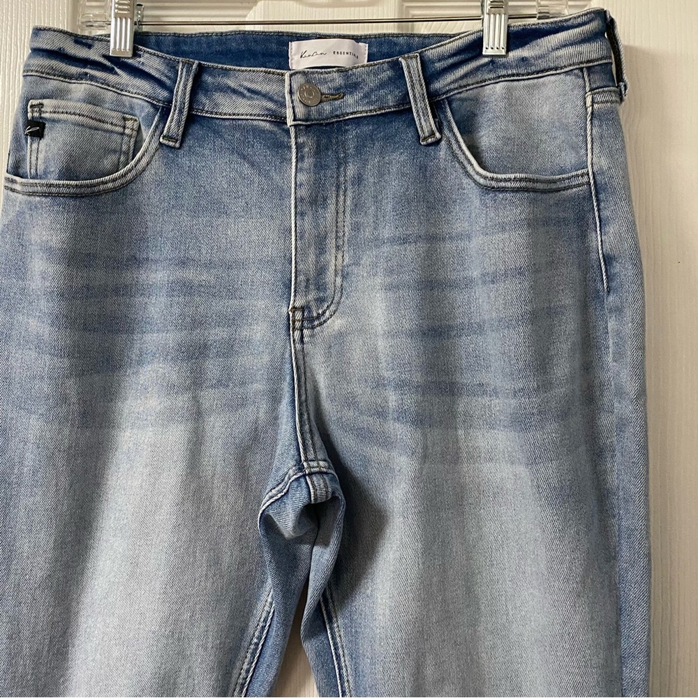KanCan High Rise Flare Leg Light Wash Blue Women's Cotton Blend Jeans Size 31” - Picture 7 of 15